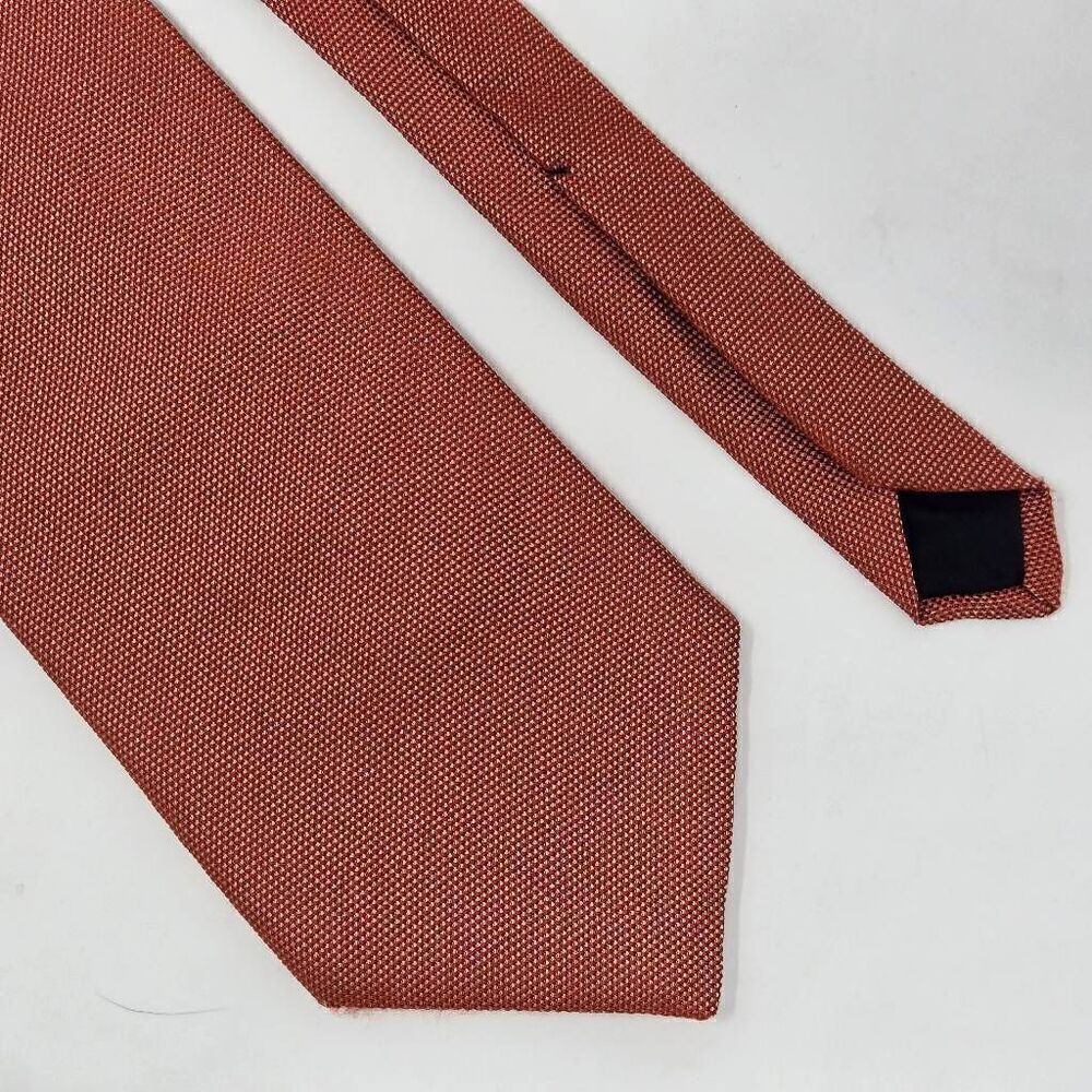 BROOKS BROTHERS MAKERS SILK TIE ORANGE MICRO TEXTURED COLOR SHIFT 3.75" X 58"